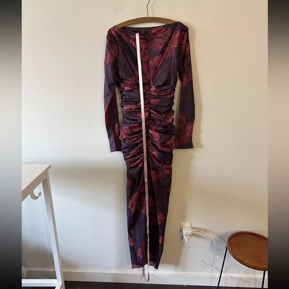 House Of CB Lanetta Ruched Bateau Long Sleeve Dress Romantic Floral M - Picture 3 of 7